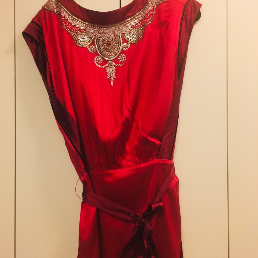 Dark Pink Minidress with Sequined Edged Design
